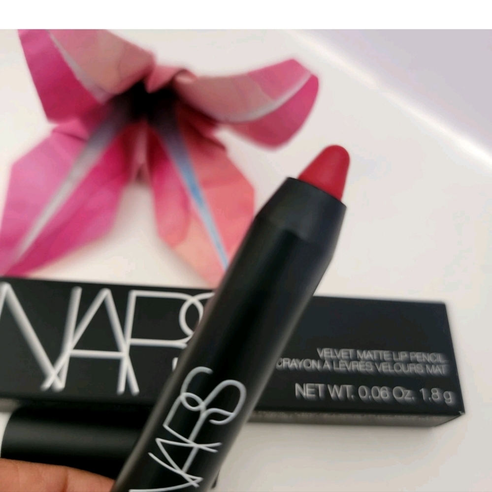 NARS VELVET MATTE LIP PENCIL CRAYON 0.06 oz / 1.8 g DRAGON GIRL 9260 TRAVEL SIZE